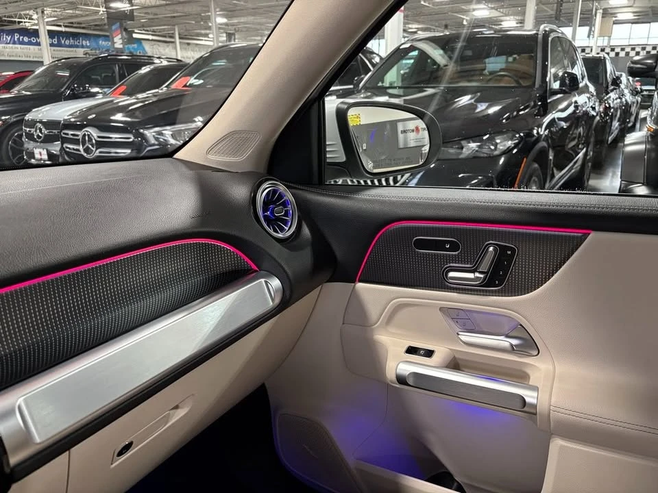 2023 Mercedes-Benz EQB - Image 10 of 20