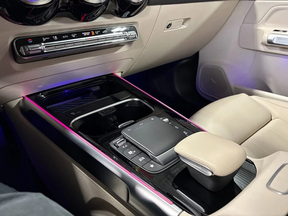 2023 Mercedes-Benz EQB - Image 12 of 20