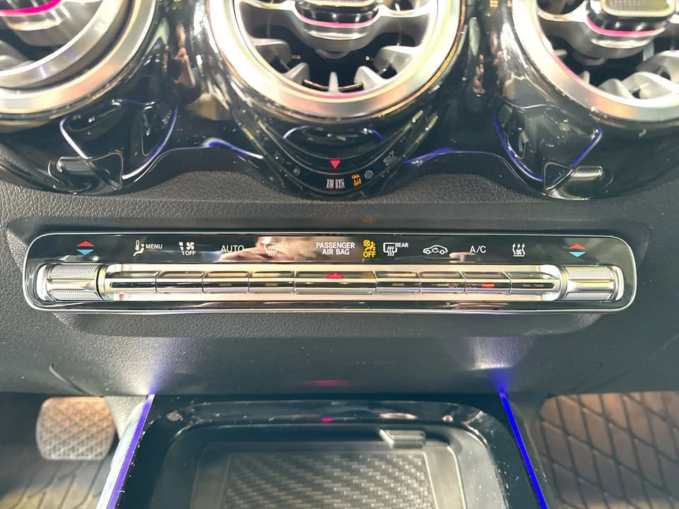 2023 Mercedes-Benz EQB - Image 12 of 16