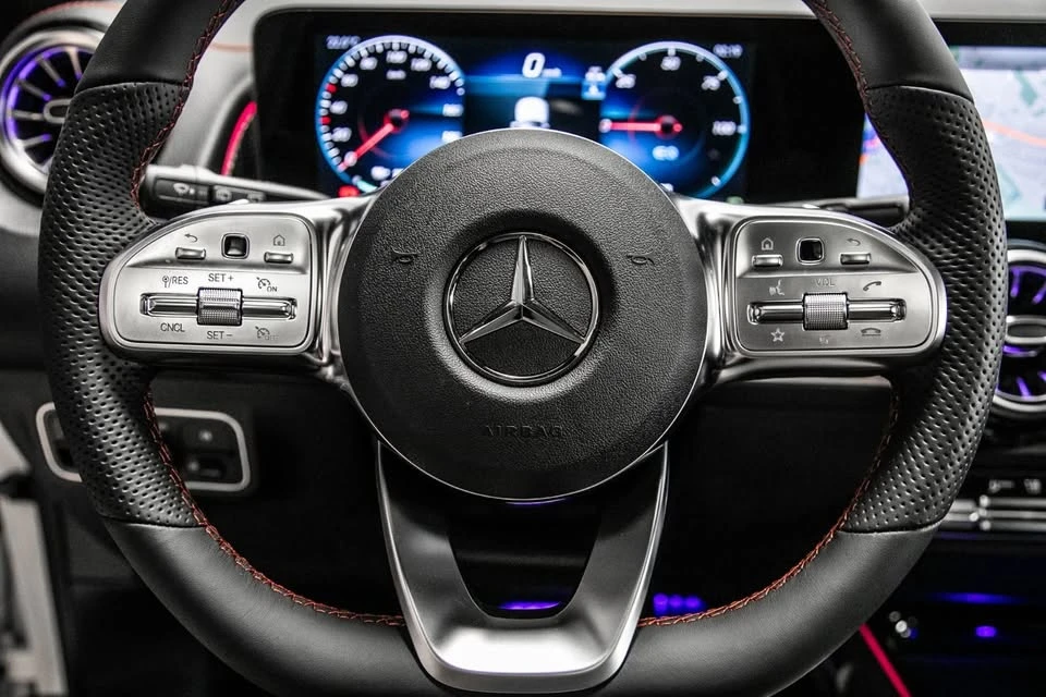 2023 Mercedes-Benz EQB - Image 14 of 20