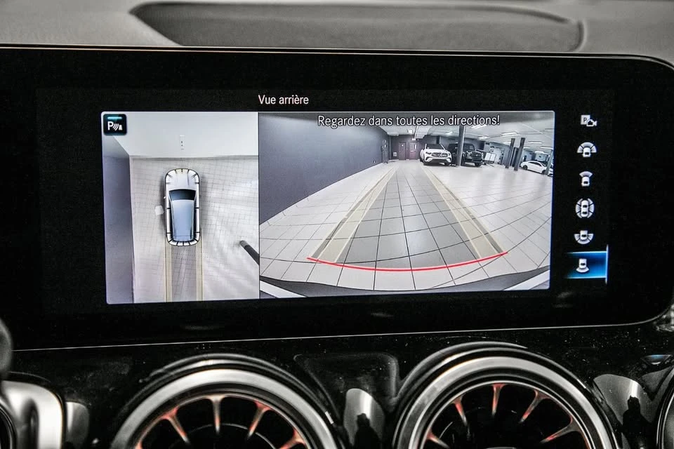 2023 Mercedes-Benz EQB - Image 18 of 20
