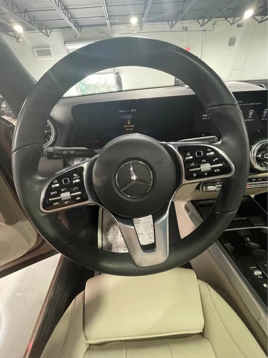 2023 Mercedes-Benz EQB - Image 12 of 19