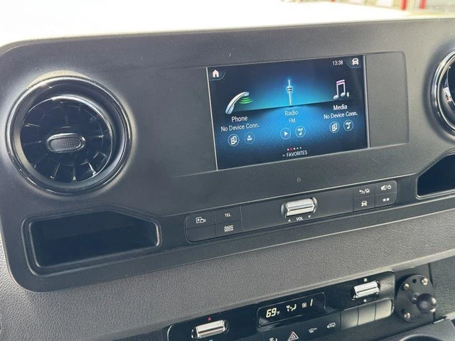 2023 Mercedes-Benz VS30 Sprinter - Image 15 of 20
