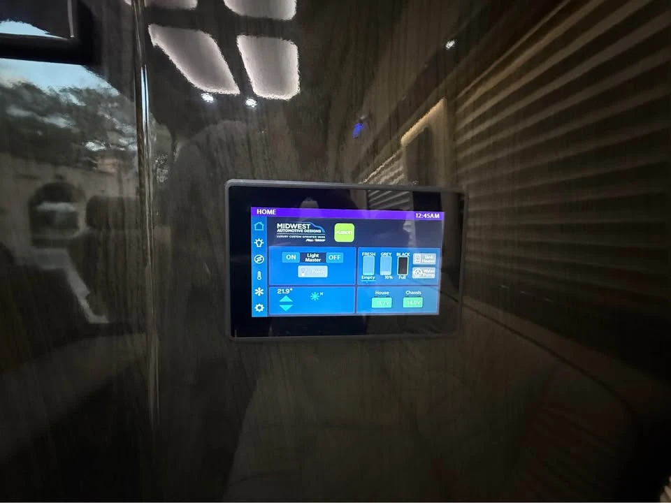 2023 Mercedes-Benz VS30 Sprinter - Image 13 of 19