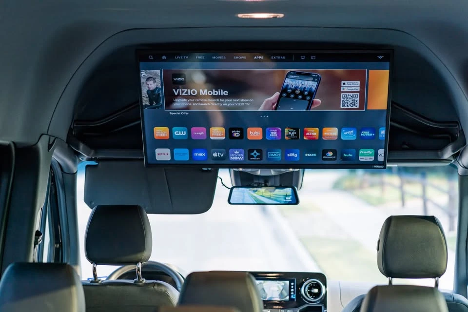 2023 Mercedes-Benz VS30 Sprinter - Image 10 of 12