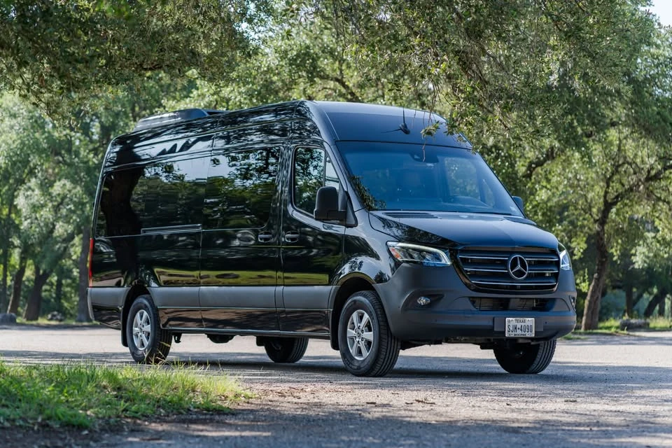 2023 Mercedes-Benz VS30 Sprinter - Image 2 of 12