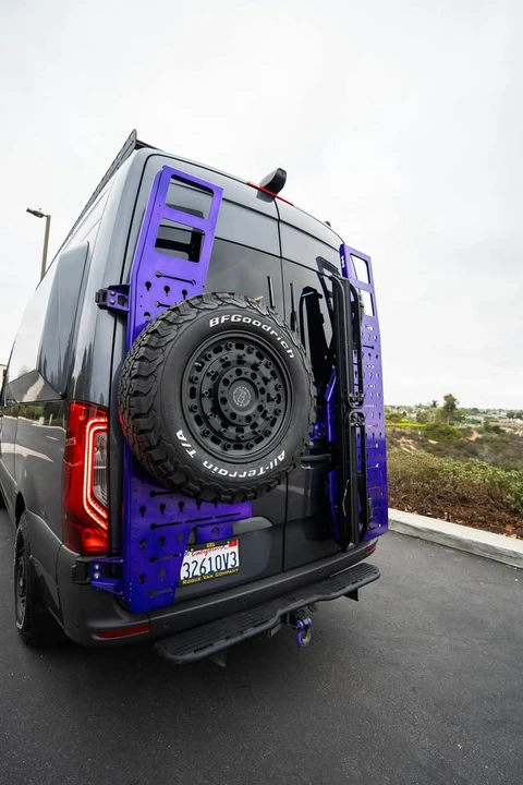 2023 Mercedes-Benz VS30 Sprinter - Image 3 of 20
