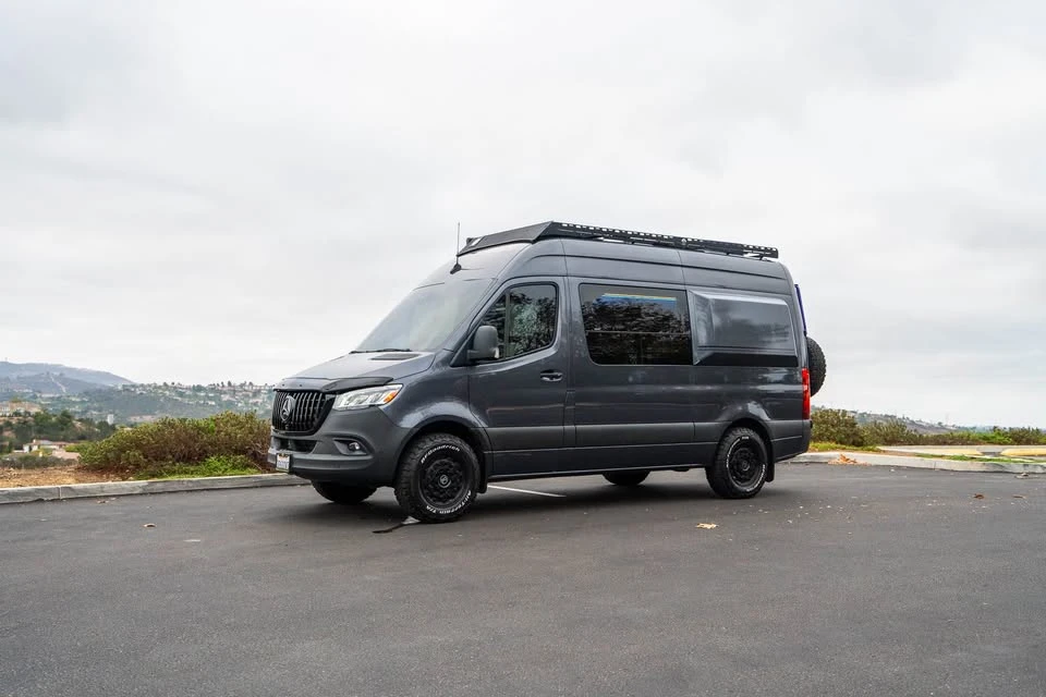 2023 Mercedes-Benz VS30 Sprinter - Image 2 of 20