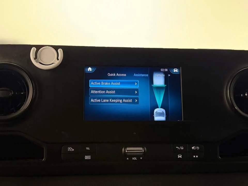 2023 Mercedes-Benz VS30 Sprinter - Image 13 of 18