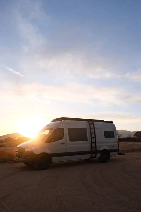 2023 Mercedes-Benz VS30 Sprinter - Image 8 of 9