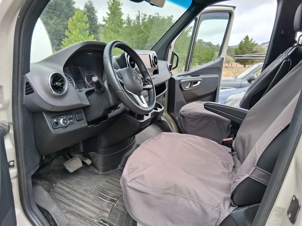2023 Mercedes-Benz VS30 Sprinter - Image 6 of 17