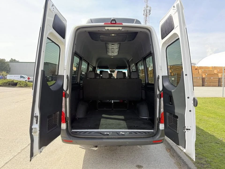 2023 Mercedes-Benz VS30 Sprinter - Image 5 of 18