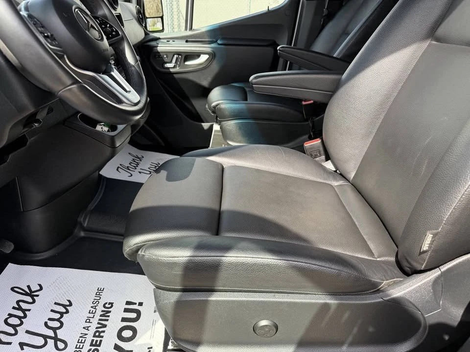 2023 Mercedes-Benz VS30 Sprinter - Image 11 of 18