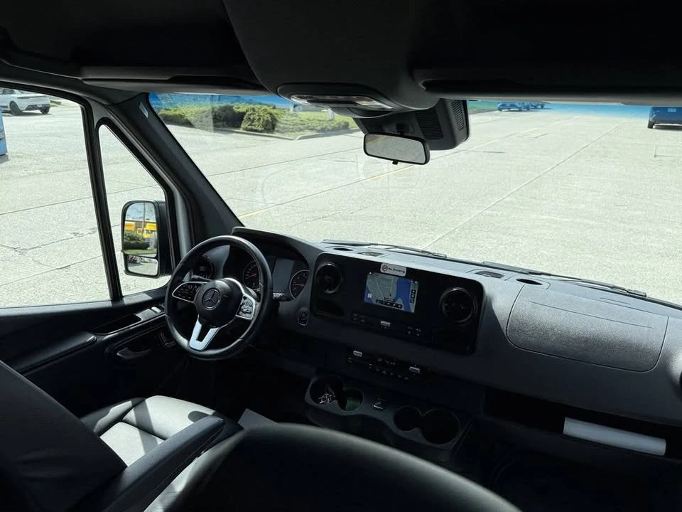 2023 Mercedes-Benz VS30 Sprinter - Image 14 of 18