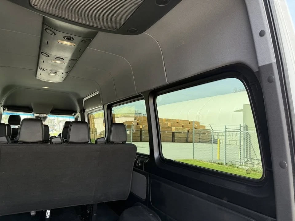 2023 Mercedes-Benz VS30 Sprinter - Image 16 of 18