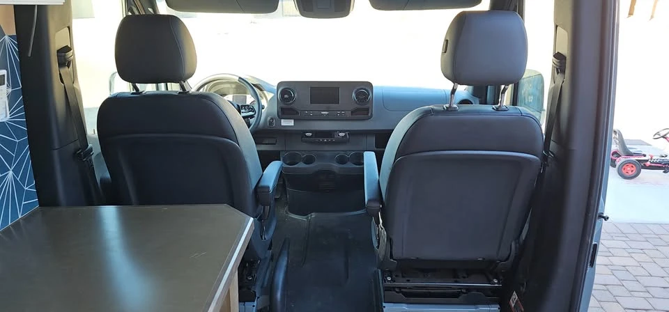 2023 Mercedes-Benz VS30 Sprinter - Image 14 of 17