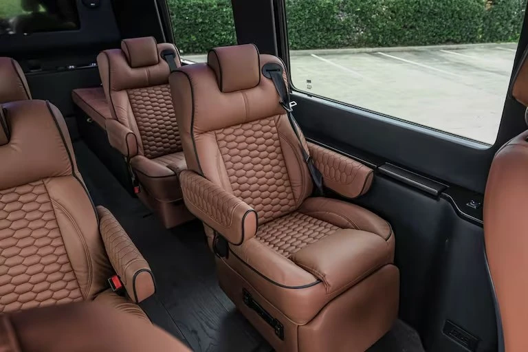2023 Mercedes-Benz VS30 Sprinter - Image 14 of 17