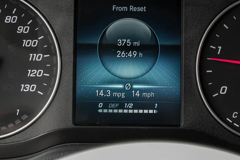 2023 Mercedes-Benz VS30 Sprinter - Image 9 of 17