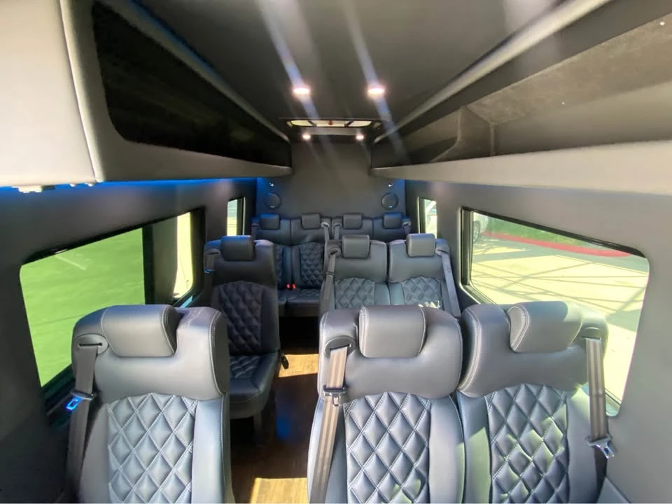 2023 Mercedes-Benz VS30 Sprinter - Image 12 of 16
