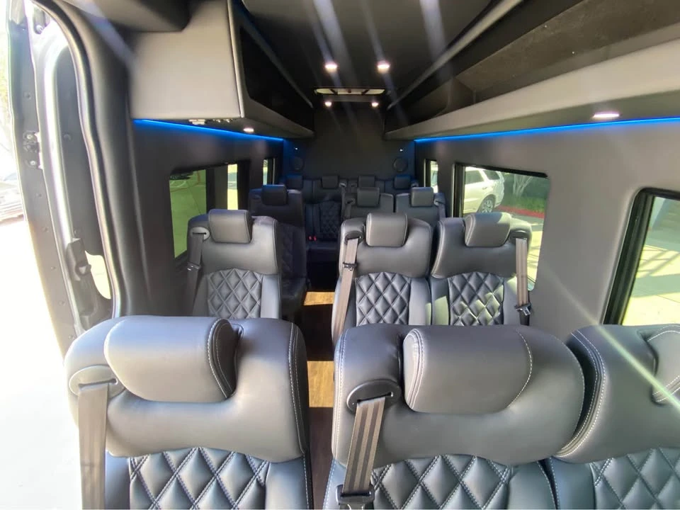2023 Mercedes-Benz VS30 Sprinter - Image 11 of 16
