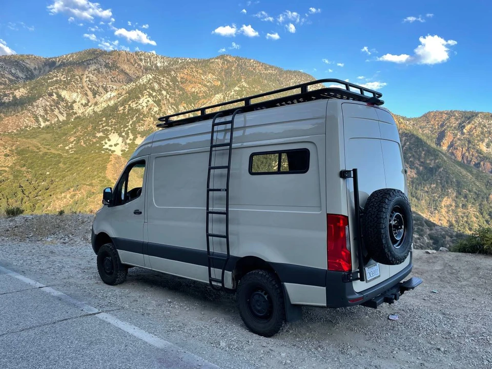 2023 Mercedes-Benz VS30 Sprinter - Image 10 of 14
