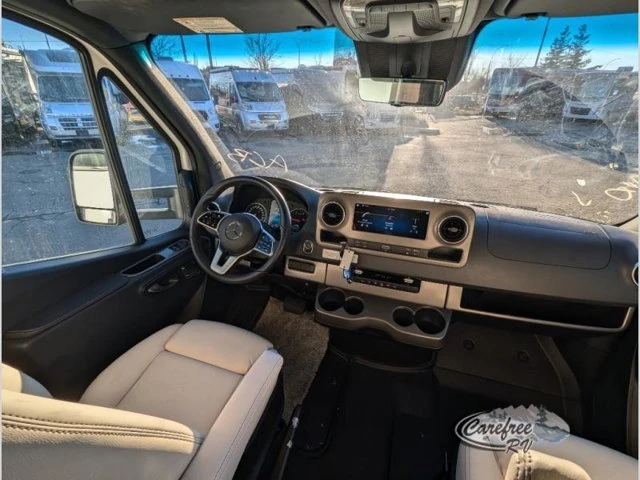 2023 Mercedes-Benz VS30 Sprinter - Image 8 of 20