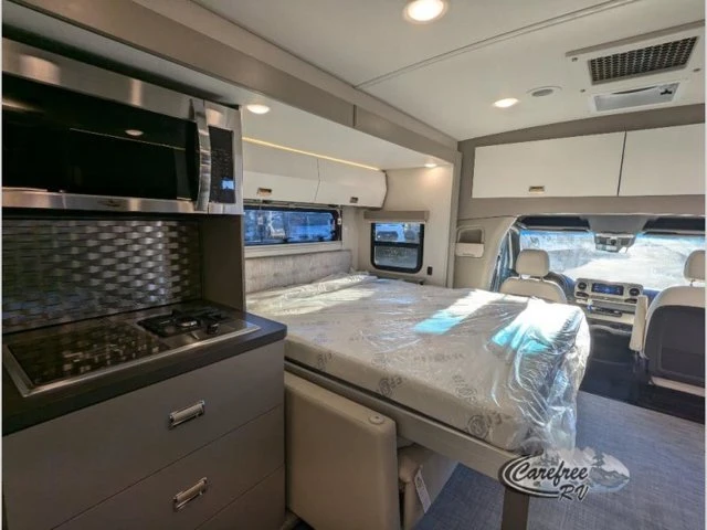 2023 Mercedes-Benz VS30 Sprinter - Image 13 of 20