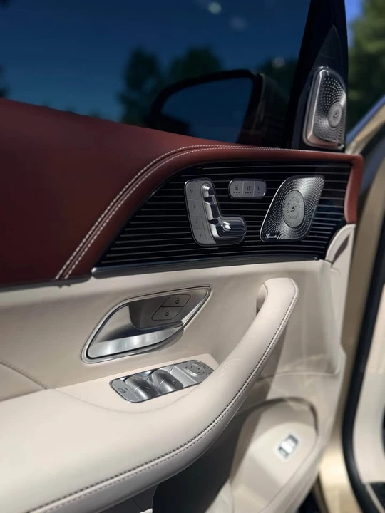 2023 Maybach - Image 11 of 13