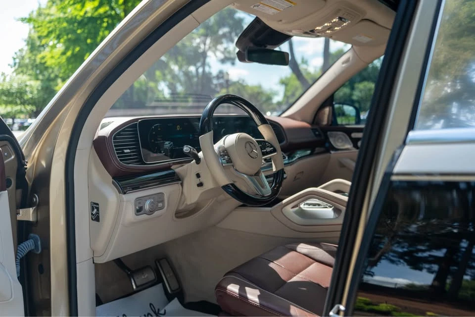 2023 Maybach - Image 7 of 13