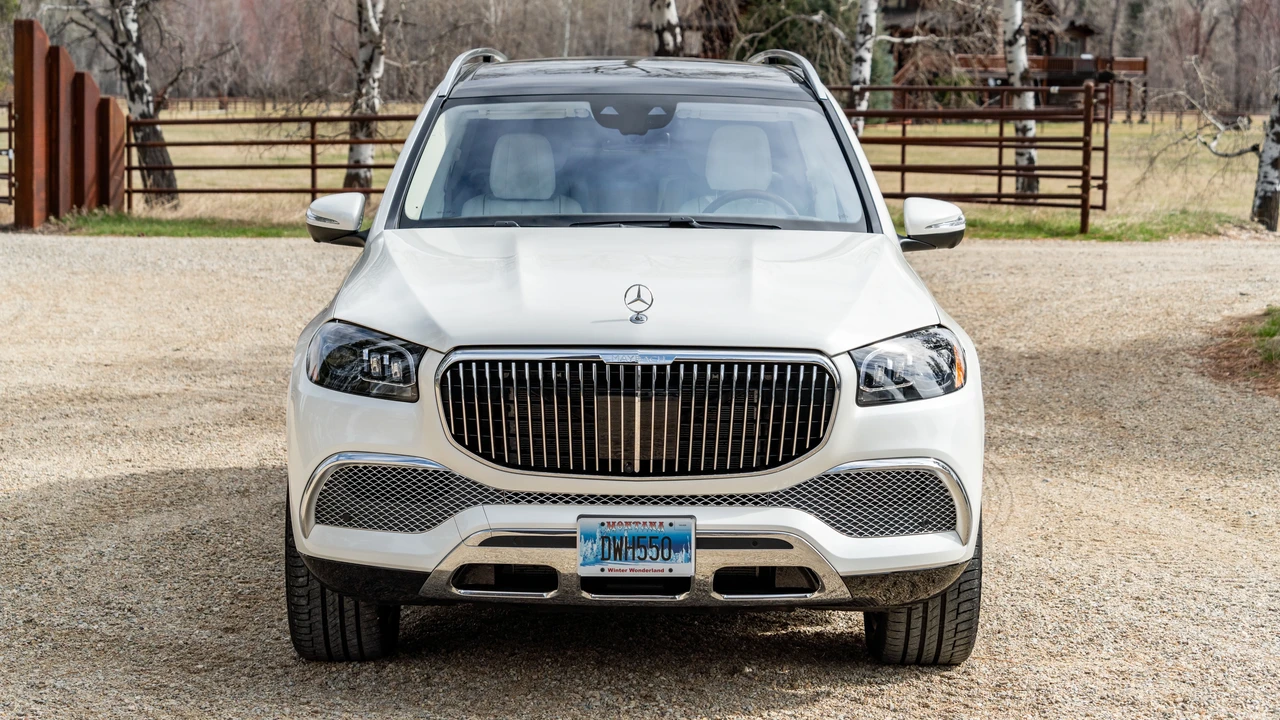 2023 Maybach - Image 3 of 31