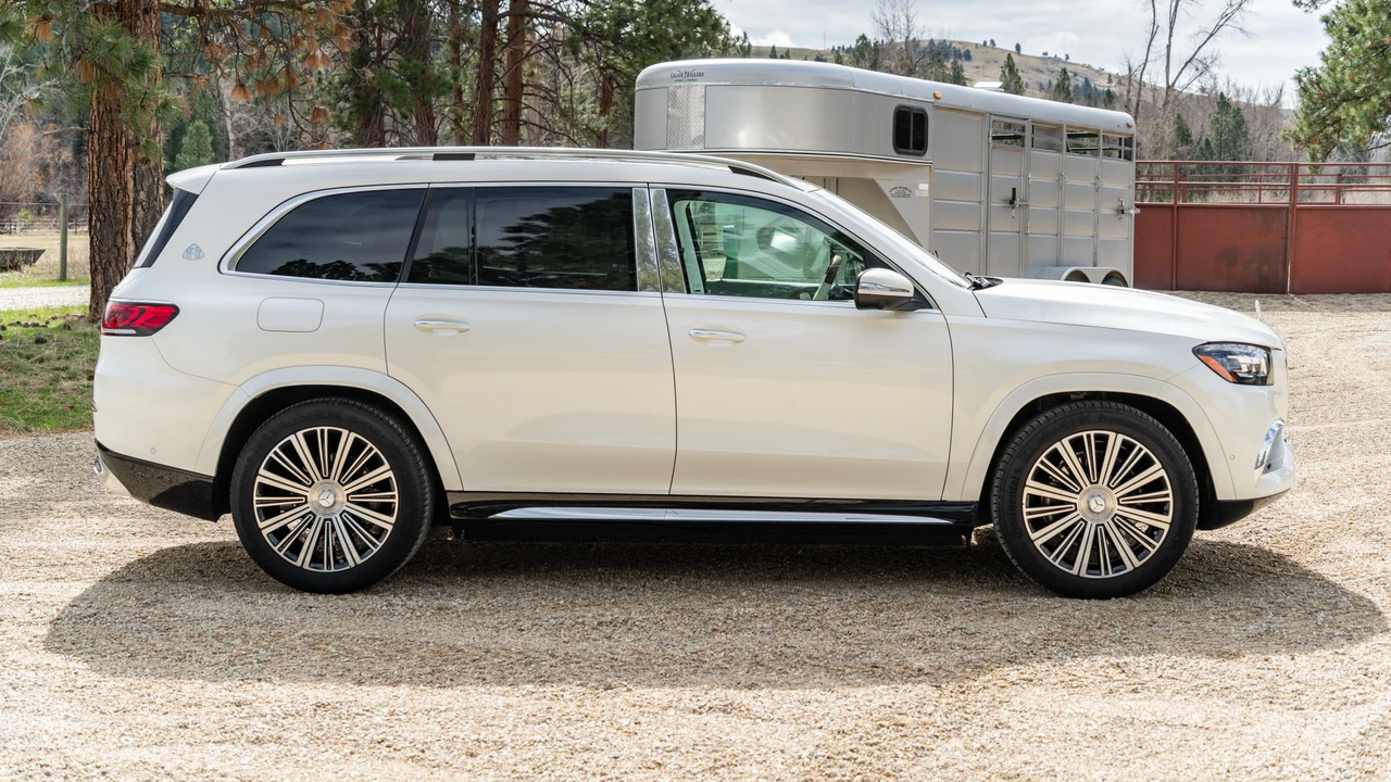 2023 Maybach - Image 5 of 31