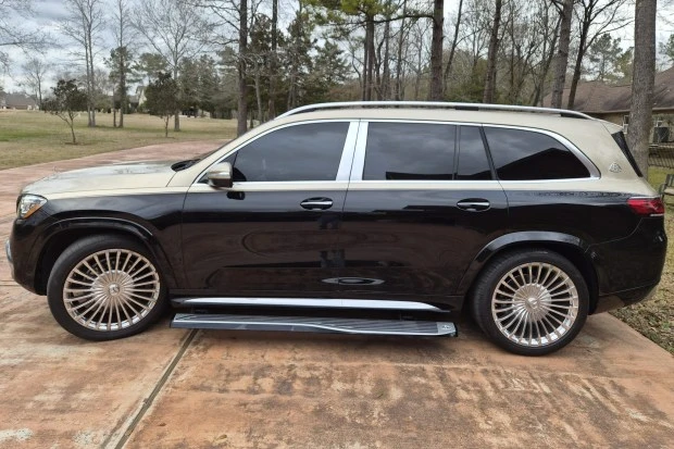 2023 Mercedes-Benz X167 Maybach GLS 600 - Image 3 of 8