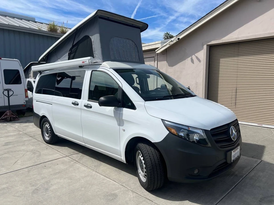2023 Mercedes-Benz W447 V-Class/Metris - Image 2 of 20