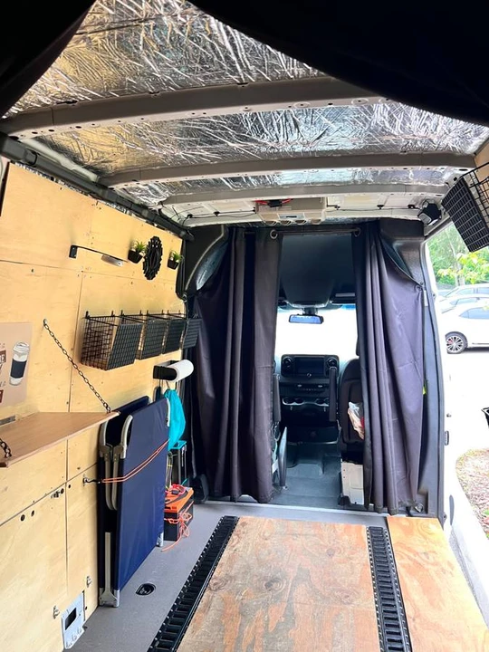 2023 Mercedes-Benz VS30 Sprinter - Image 9 of 20