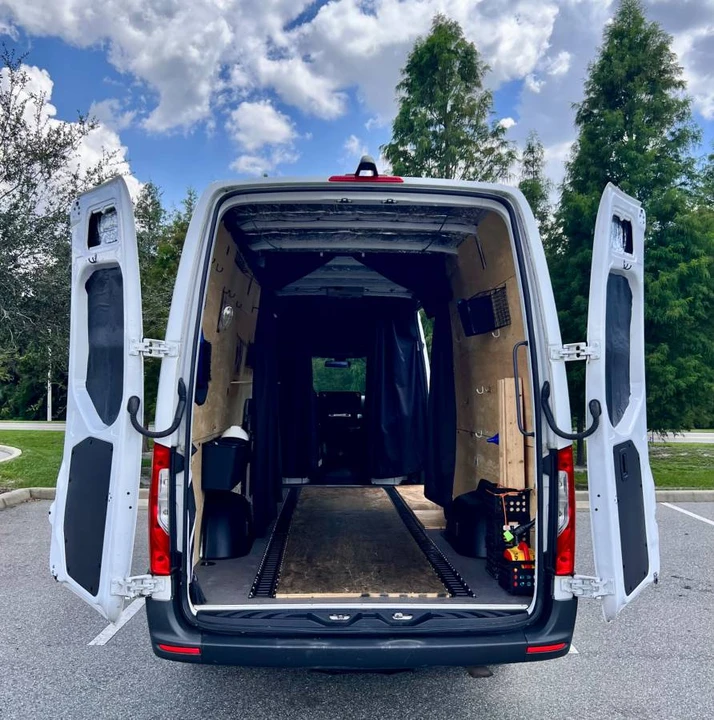 2023 Mercedes-Benz VS30 Sprinter - Image 19 of 20