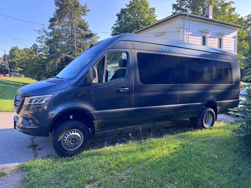 2023 Mercedes-Benz VS30 Sprinter - Image 7 of 15