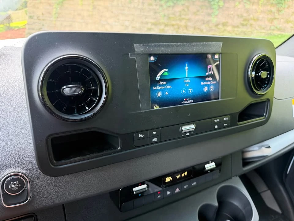 2023 Mercedes-Benz VS30 Sprinter - Image 12 of 13