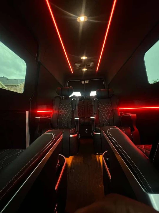 2023 Mercedes-Benz VS30 Sprinter - Image 5 of 14