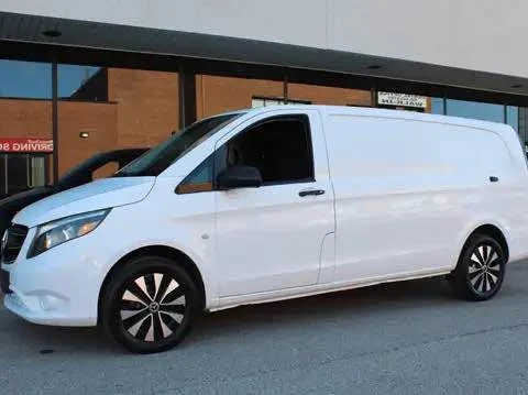 2023 Mercedes-Benz VS30 Sprinter - Image 17 of 20