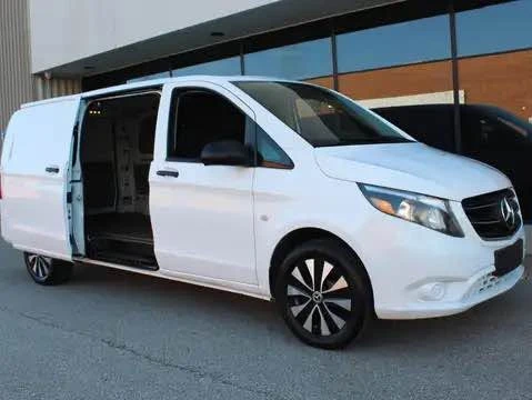 2023 Mercedes-Benz VS30 Sprinter - Image 13 of 20