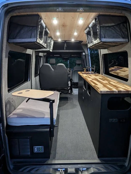 2023 Mercedes-Benz VS30 Sprinter - Image 20 of 24