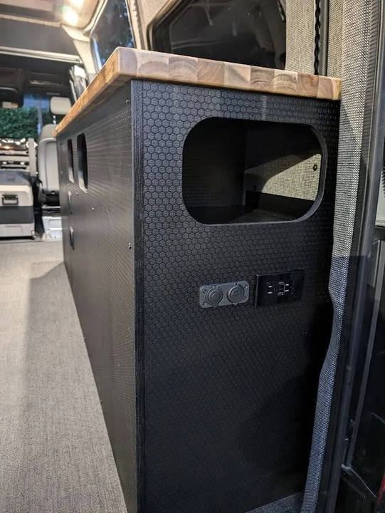 2023 Mercedes-Benz VS30 Sprinter - Image 13 of 24