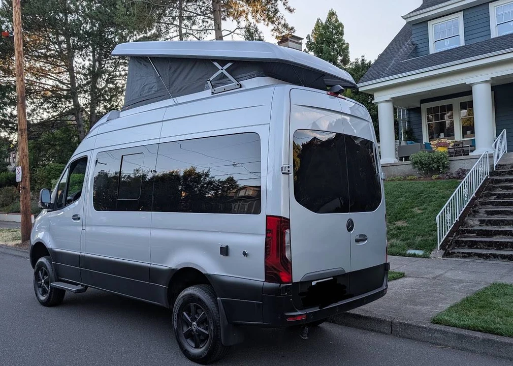 2023 Mercedes-Benz VS30 Sprinter - Image 2 of 24