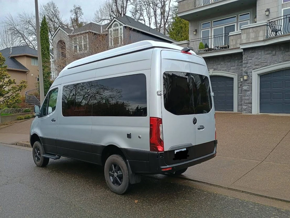 2023 Mercedes-Benz VS30 Sprinter - Image 7 of 23