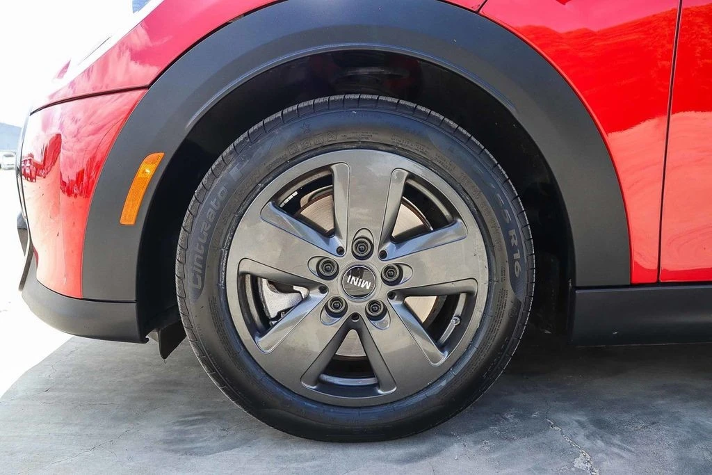 2023 Mini Mini 3rd Gen - Image 15 of 31