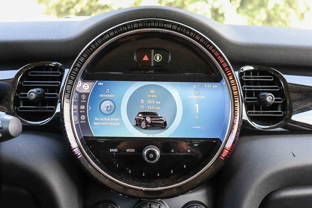 2023 Mini Mini 3rd Gen - Image 18 of 31