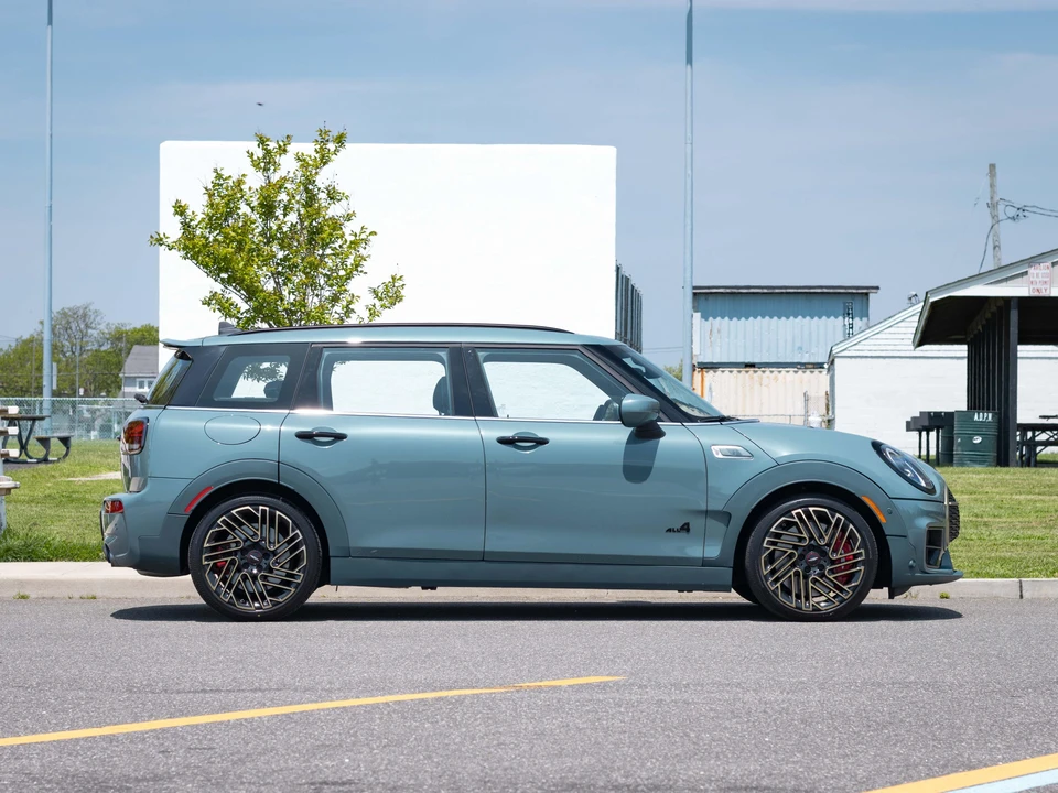 2023 Mini Clubman 2nd Gen - Image 10 of 31