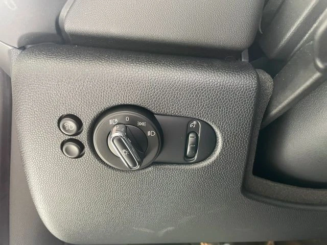 2023 Mini Mini 3rd Gen - Image 10 of 29