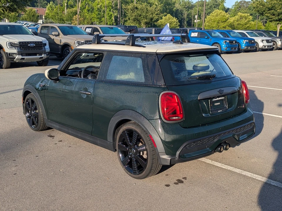 2023 Mini Mini Cooper S 3rd Gen - Image 6 of 31