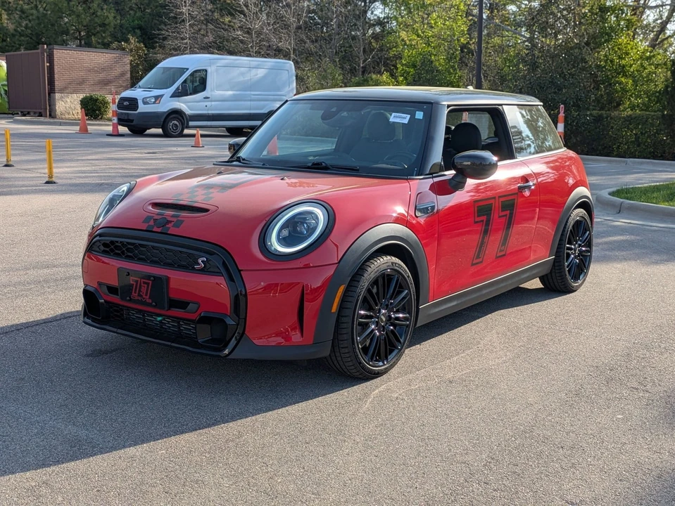 2023 Mini Mini Cooper S 3rd Gen - Image 8 of 21